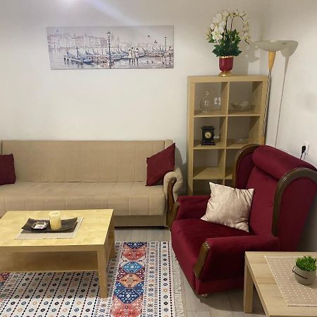 Dolce Apartman 포드고리차 외부 사진